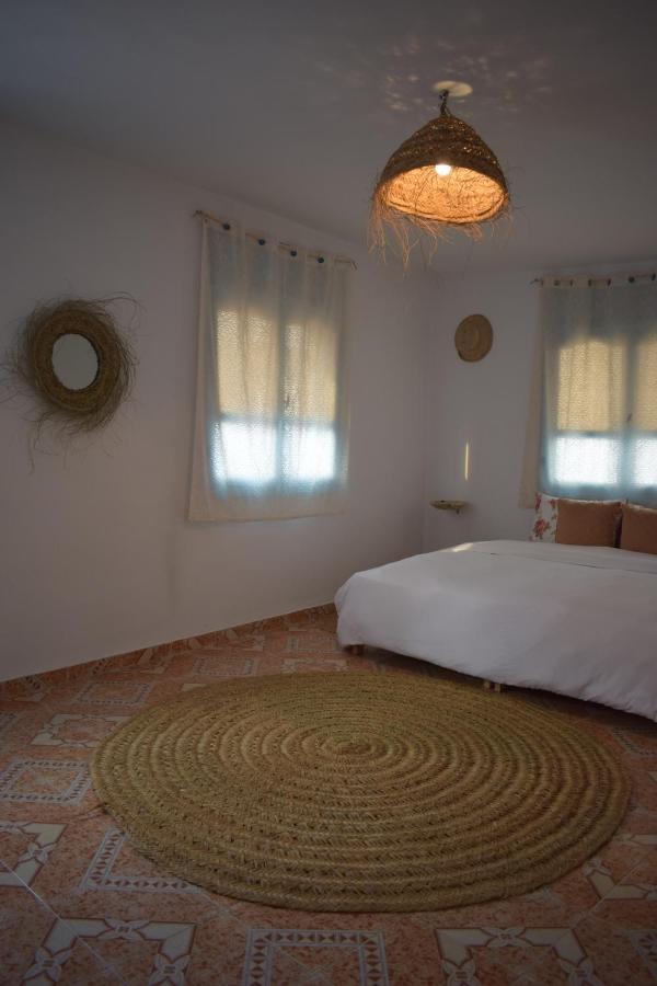 Sunny Wave Taghazout Surf & Yoga Hotel Exterior photo