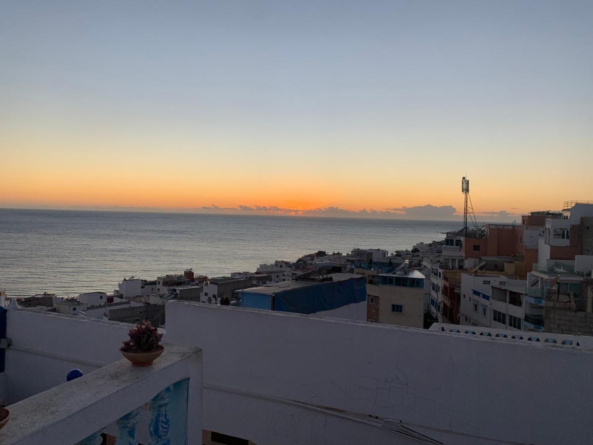 Sunny Wave Taghazout Surf & Yoga Hotel Exterior photo